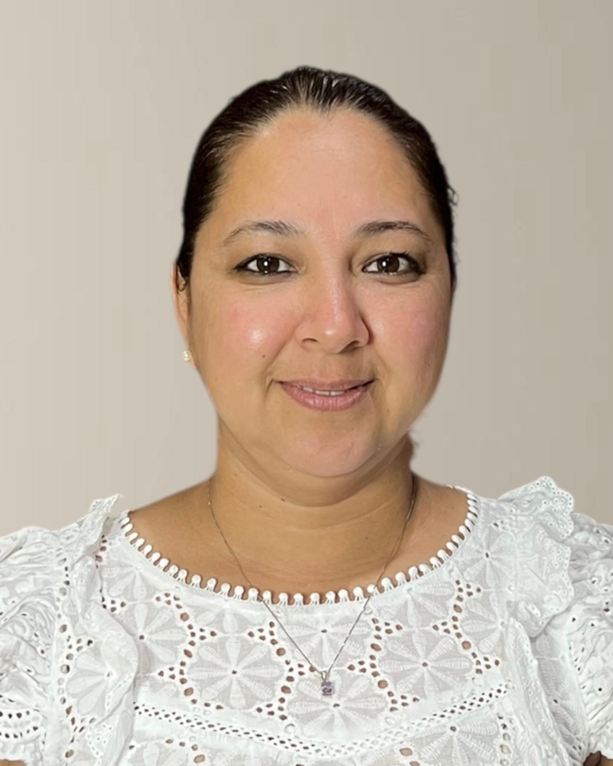 Rosanna Flores